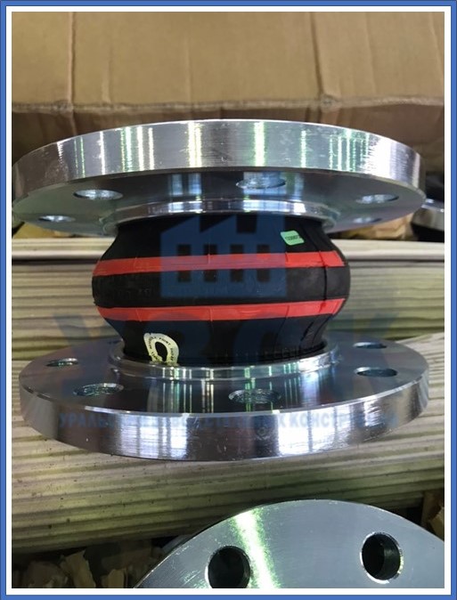 компенсатор резиновый фланцевый в Тюмени